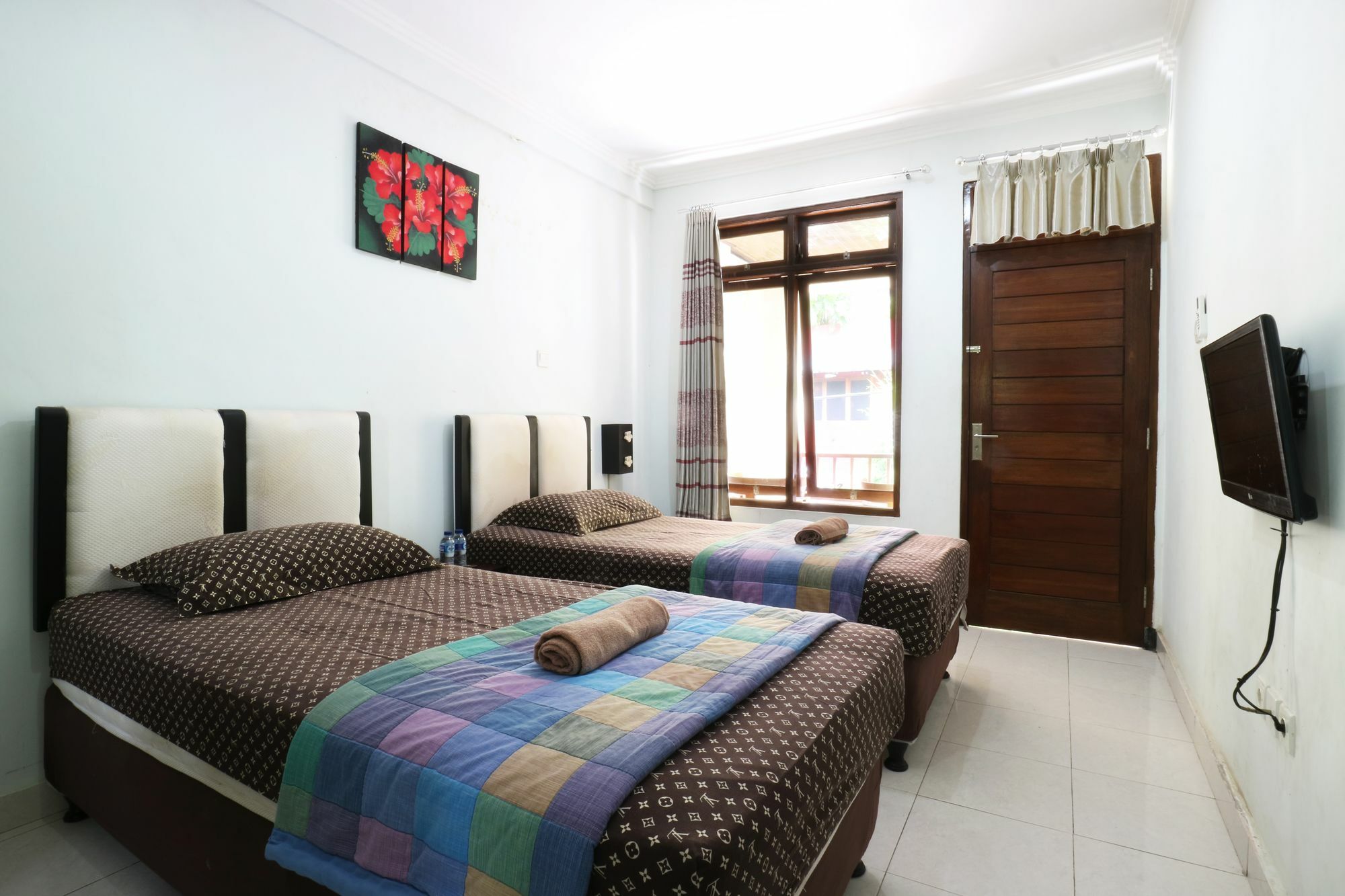 Mustika Inn Kuta Lombok Exterior foto